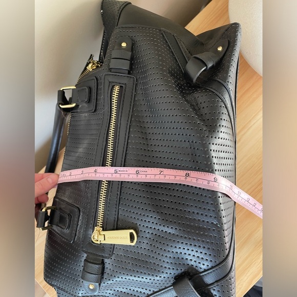 Steve Madden larger Black and gold Tote Bag - Picture 6 of 7